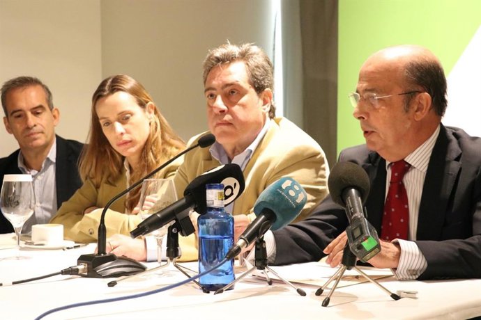 Presentación de los candidatos de Vox por Valencia a las elecciones del 10N