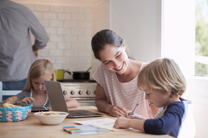 Qué estimula más a los niños y niñas, según su género, en educación