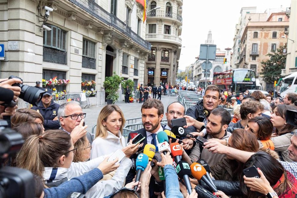 El presidente del PP, Pablo Casado, visita Barcelona junto a Cayetana Álvarez de Toledo
