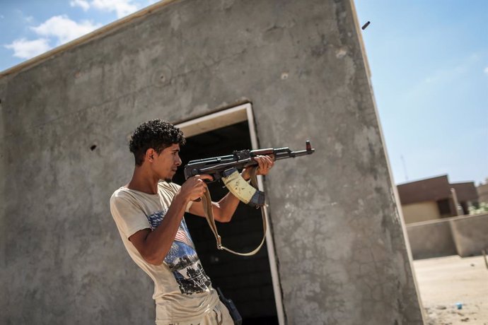 Libia.- Amnistía denuncia posibles crímenes de guerra tanto por las fuerzas del 
