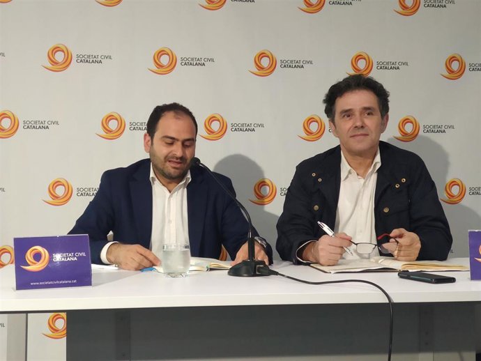 El presidente de SCC, Fernando Sánchez Costa, y el vicepresidente, lex Ramos