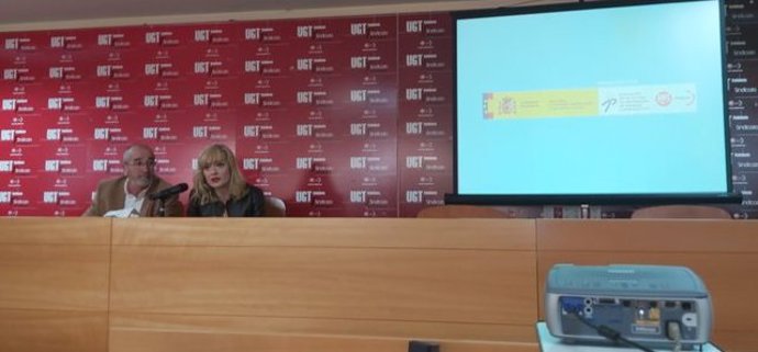 La secretaria general de UGT-A, Carmen Castilla, en rueda de prensa este martes.