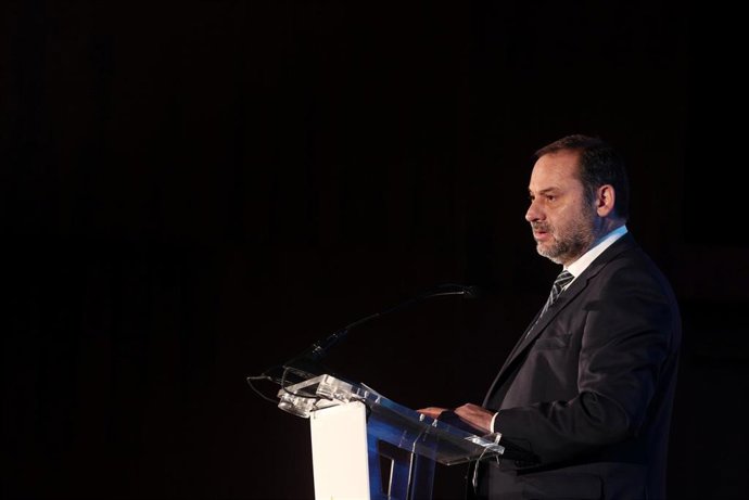 El ministro de Fomento en funciones, José Luis Ábalos.