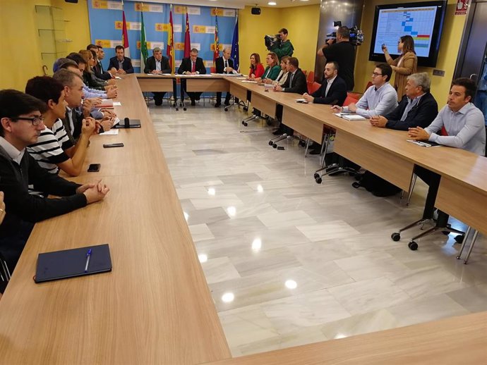 Reunión CHS con los alcaldes de los municipios de la Región que se vieron afectados por la gota fría