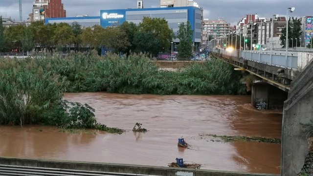 Imágenes del río Besos a su paso por San Adrián de Besos en Barcelona