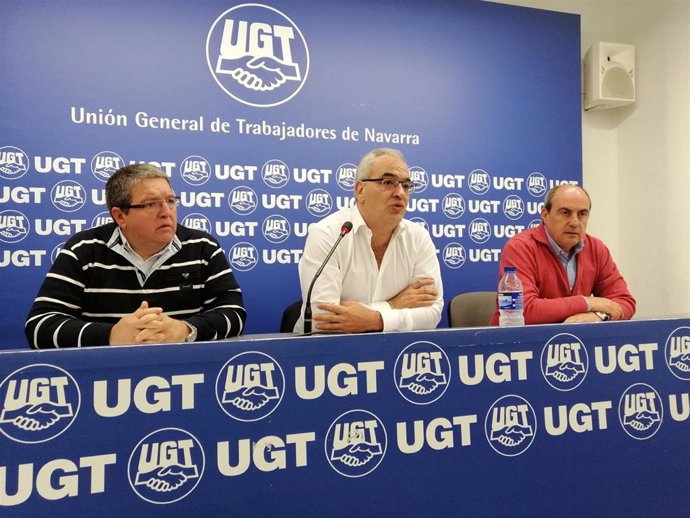 Demetrio Muñoz, Lorenzo Ríos y Baltasar García, de UGT-FICA Navarra