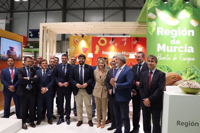 El presidente de la Comunidad, Fernando López Miras, asistie a la Feria Internacional de Frutas y Hortalizas Fruit Attraction 2019, en Madrid