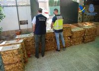 Incautadas tres toneladas de tabaco en una operación con 18 detenidos en Jaén, Granada y Sevilla