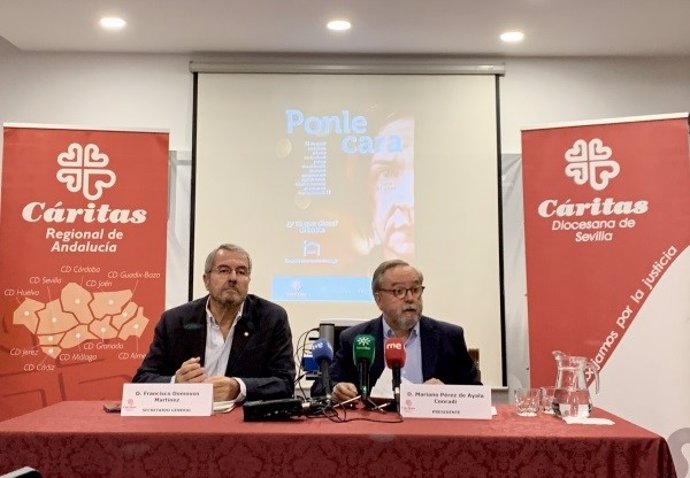 Rueda de prensa de este miércoles del secretario general de Cáritas Regional de Andalucía, Francisco Domouso, y del presidente de Cáritas Andalucía, Mariano Pérez de Ayala.