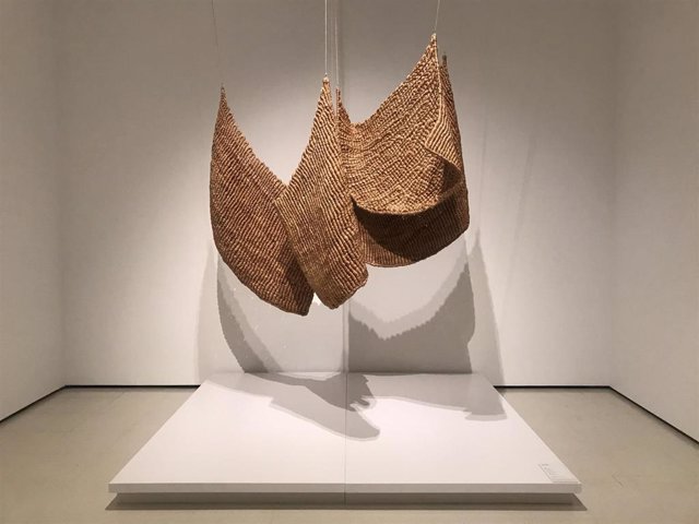 El MNAC revisita el nacimiento del arte textil contemporáneo con obra de Aurèlia Muñoz