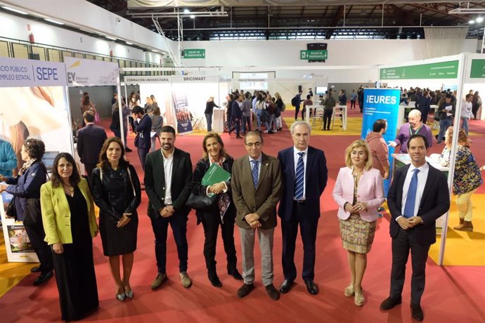 Medio centenar de empresas participan en la VI Feria de Empleo de la Universidad de Sevilla