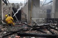 Disturbios en el arranque del "paro indefinido" contra la victoria electoral de Morales