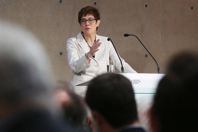Annegret Kramp-Karrenbauer
