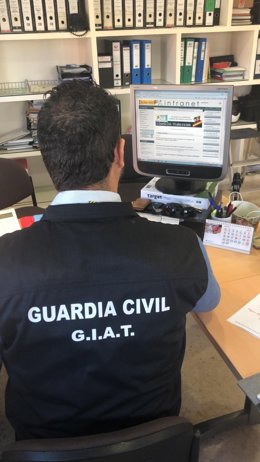 Agente del Grupo de Información de Investigación de Accidentes (GIAT) de la Guardia Civil.