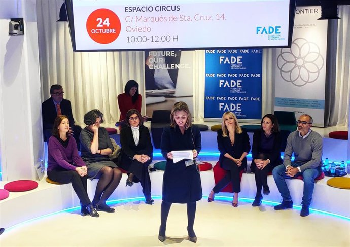 Jornada Diversidad y Empresa organizada por FADE, con la Directora de servicios generales de Google, María Garaña.