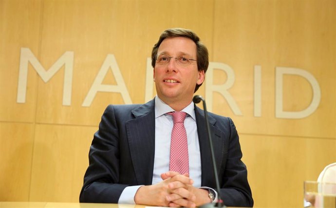 El alcalde de Madrid, José Luis Martínez Almeida, en rueda de prensa posterior a la Junta de Gobierno.