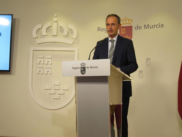 El consejero Javier Celdrá da cuenta de los acuerdos del Consejo de Gobierno