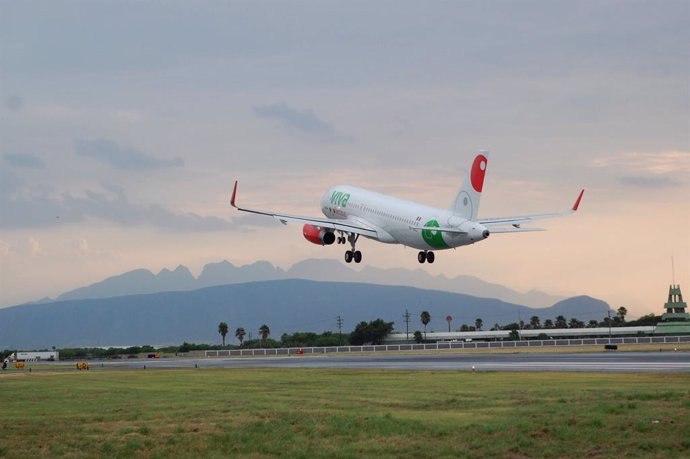 La línea de bajo coste mexicana Viva Aerobus lanza subastas para vender vuelos