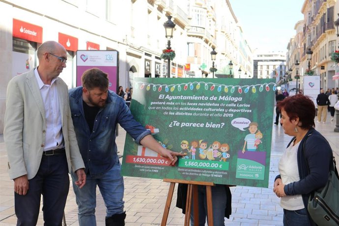 Los concejales de Adelante Málaga en rueda de prensa