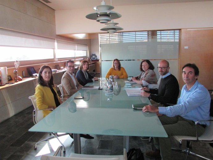 El Govern y el Consell de Menorca acuerdan trabajar por el producto local y la r