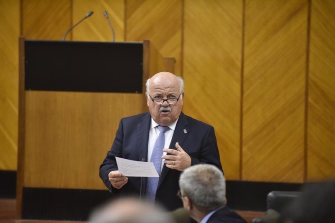 Jesús Aguirre en el Pleno del Parlamento