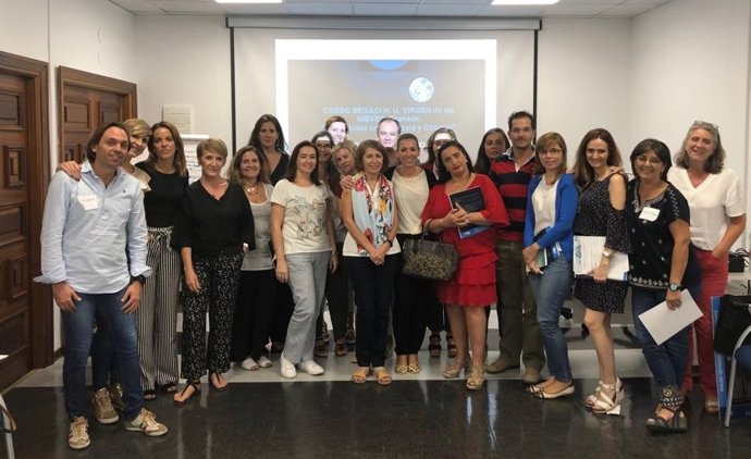 Entrenamiento de equipos de alto rendimiento en quirófano en el Virgen de las Nieves