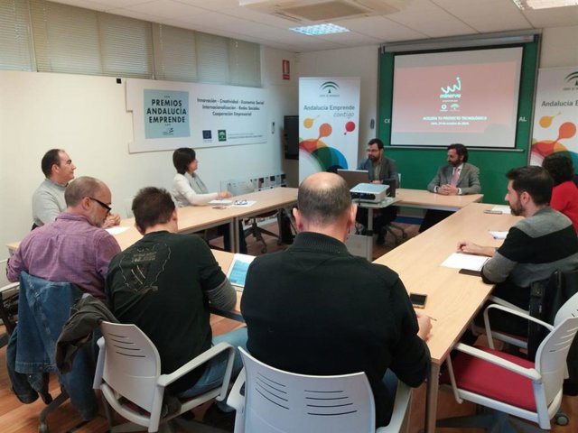 Presentación del programa Minerva