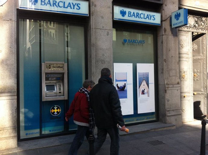 R.Unido.- Barclays pierde 338 millones en el tercer trimestre 