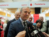 Azcón se congratula de que Lambán no descarte declarar de interés autonómico la reforma de La Romareda