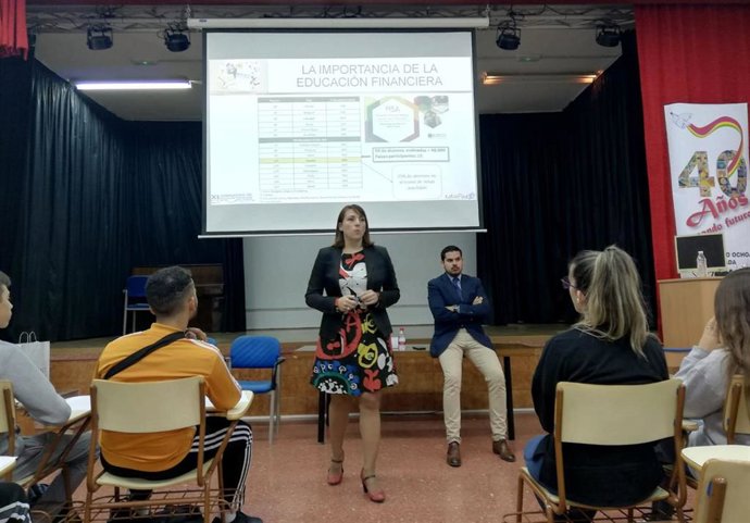 Jornadas de Educación Financiera para Jóvenes