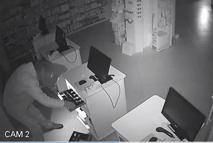 Imagen de una cámara de seguridad de uno de los comercios que sufrieron los robos.