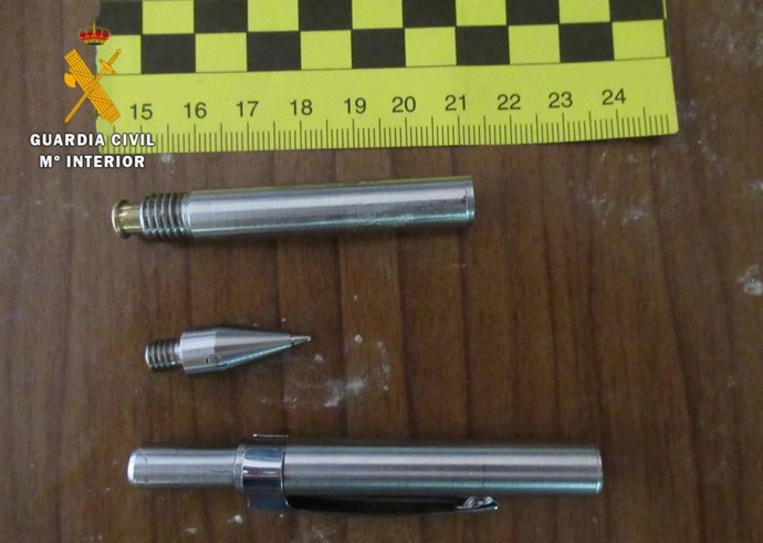 El "bolígrafo-pistola"