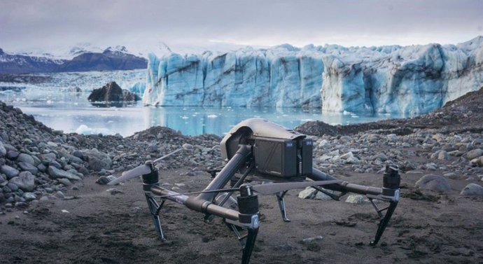 Drones documentan el rápido deshielo en grandes glaciares de Islandia