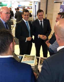 El consejero de Fomento e Infraestructuras, José Ramón Díez de Revenga, durante la inauguración de la feria regional de la vivienda Reside 2019, que organiza la Asociación de Promotores de la Región de Murcia (Apirm)