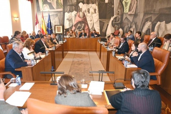 Celebración del pleno de la Diputación de Ciudad Real