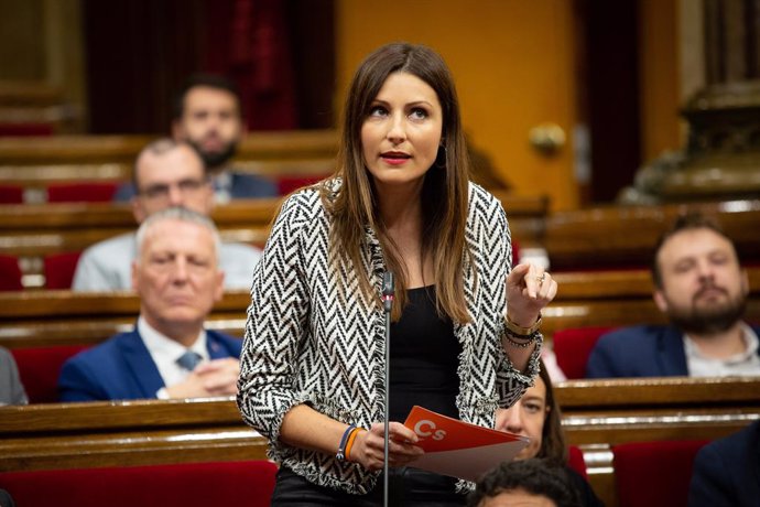 La líder de Cs a Catalunya, Lorena Roldán, en el ple del Parlament.
