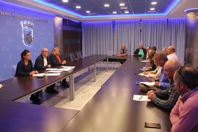 Reunión de la Mesa del Agua de Almúñecar (Granada).