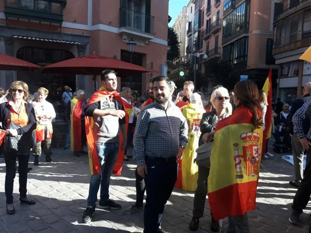 El presidente de Foro Baleares, Cosme Brull, entidad organizadora de la manifestación celebrada este sábado en apoyo de las Fuerzas y Cuerpos de Seguridad del Estado desplegadas en Cataluña