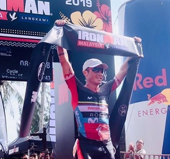 El triatleta español Javier Gómez Noya se ha impuesto en el Ironman de Malasia