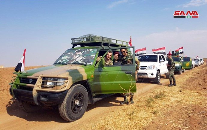 Convoy del Ejército sirio en el norte del país