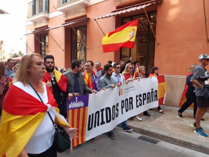 Imagen de la cabecera de la manifestación 'Unidos por España' celebrada este sábado en Palma