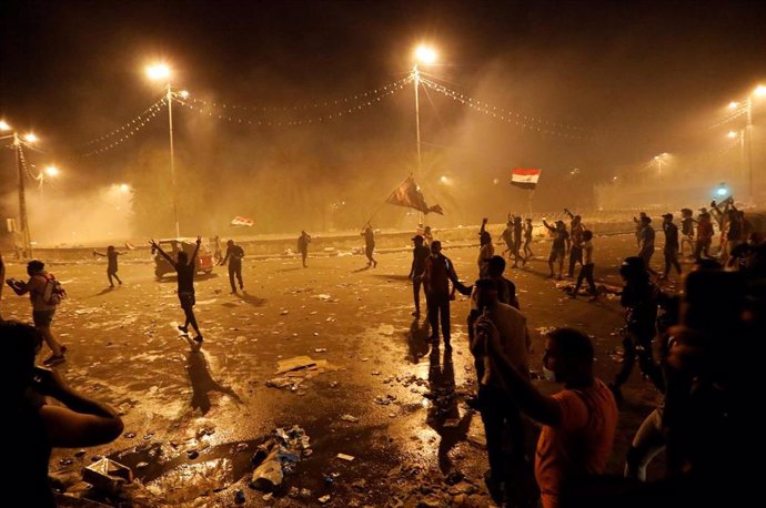 Disturbios durante las manifestaciones en Bagdad