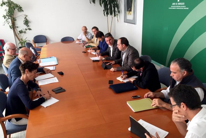 Huelva.- Crean el grupo de trabajo Junta-usuarios, que fijará las directrices pa