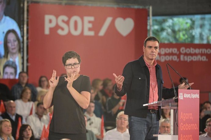 Pedro Sánchez protagoniza el acto central de la campaña socialista en A Coruña (Galicia, España), a domingo 27 de octubre de 2019