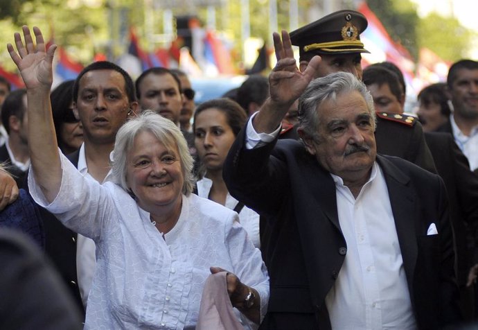 Lucía Topolanski y José Mujica (Imagen de archivo)