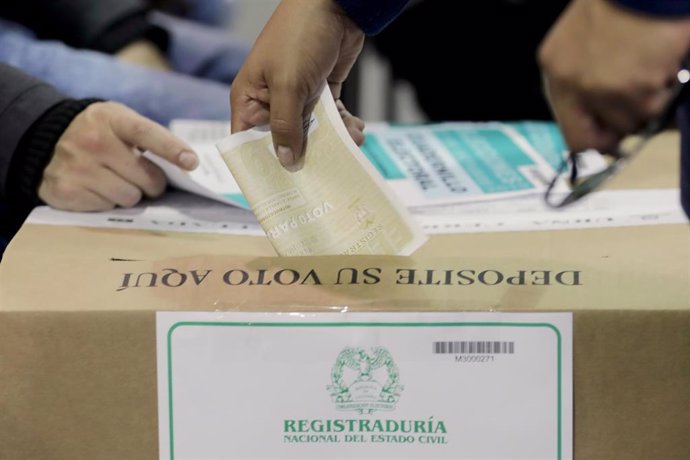 Elecciones municipales y regionales en Colombia