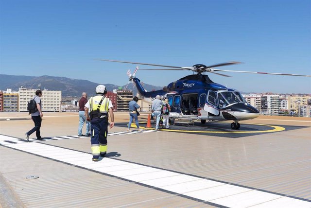 Helicóptero en el helipuerto de Algeciras