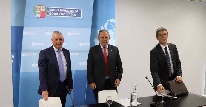 Azpiazu dice que una recesión alemana afectaría a Euskadi, pero ve posible que la economía vasca crezca este año un 2,3%