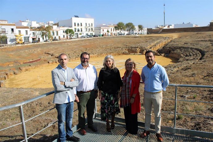 Cultura destina 275.000 euros en mejorar la protección del Anfiteatro de Carmona