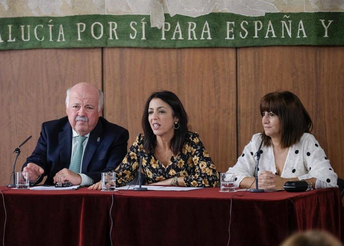 El Parlamento acoge el acto de celebración por el Día del Daño Cerebral Adquirido organizado por Fandace